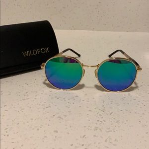 Wildfox women's iridescent sunglasses